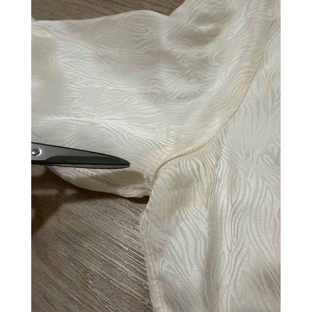 Nili Lotan Ester Silk Jacquard Ruffle Blouse Womens M Ivory Luxury Designer - Picture 5 of 16